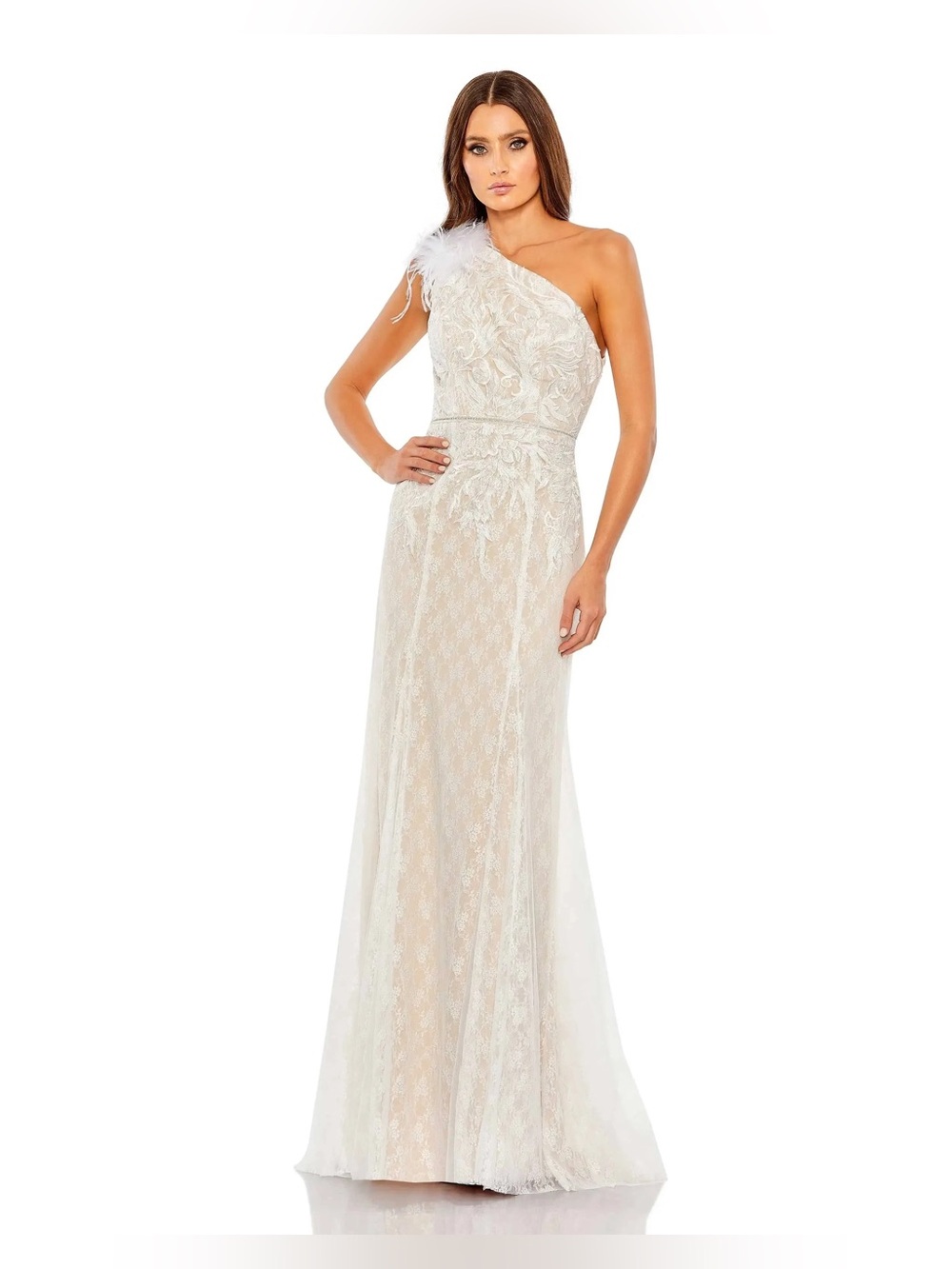 Mac Duggal Asymmetrical One
Shoulder Feather Accented Dress in Ivory Sizs 8